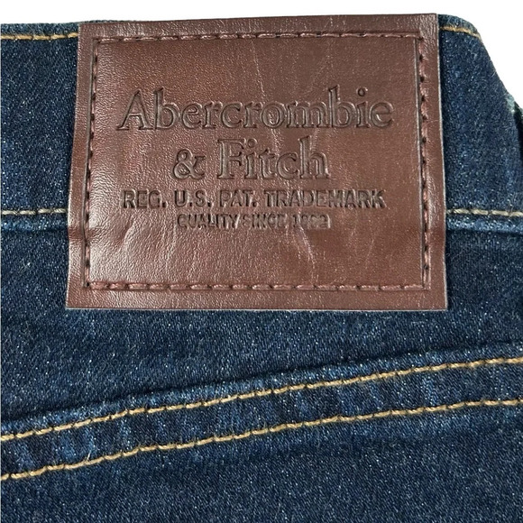 Abercrombie and Fitch Keenan Straight Jean Sz 28x30 Dark Wash EUC - Picture 3 of 11
